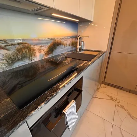 Seaside View Laurent Daire