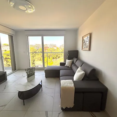 Seaside View - سا لُرون دو فار