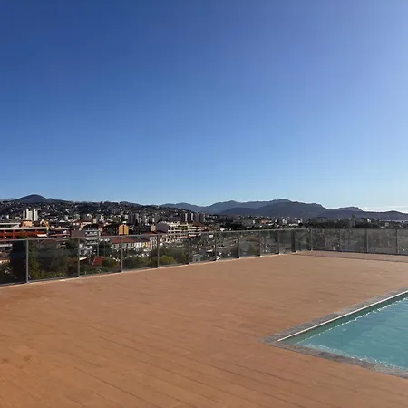 Seaside View Laurent Apartman *